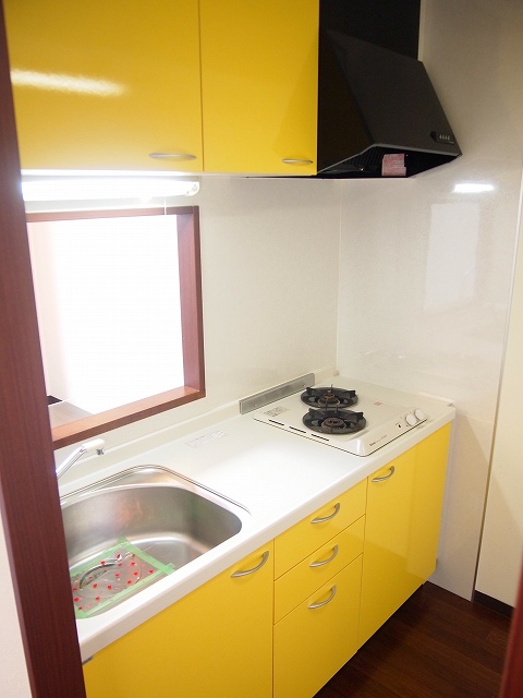 キッチン　※同物件別部屋参考写真