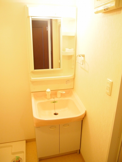 洗面設備　※同物件別部屋参考写真