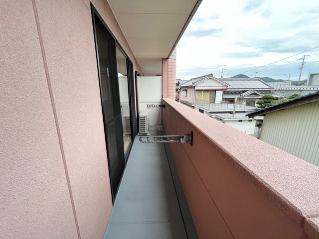 バルコニー　ベランダ