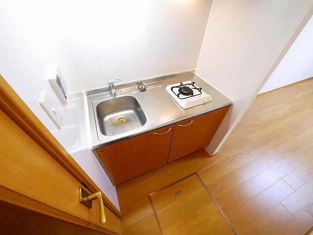 キッチン　キッチンでお料理をお楽しみください