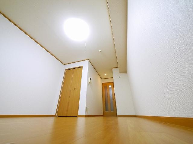 居室・リビング　使いやすい居間です