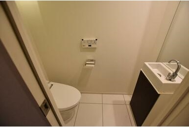 トイレ　トイレ※別部屋参考写真