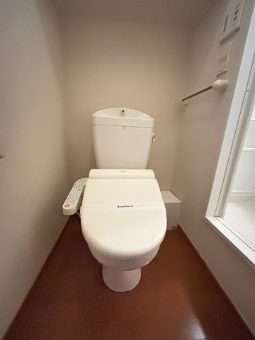 トイレ　トイレもきれいです