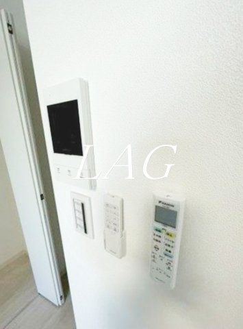 セキュリティ　モニター付きインターホンです。