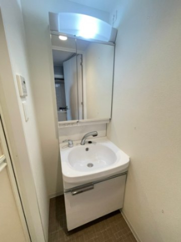 洗面設備　忙しい朝には欠かせない洗面所です