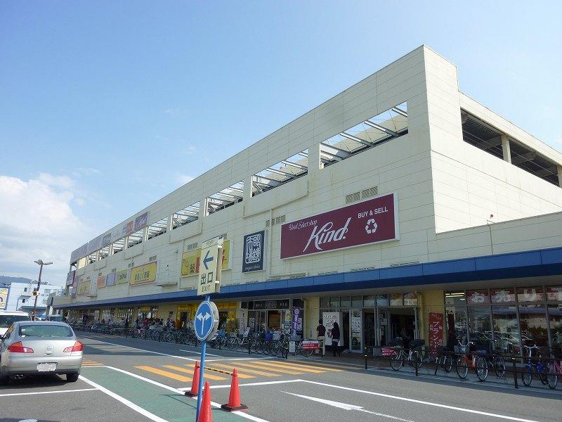 ショッピングセンター　フレスポ東大阪（ショッピングセンター）まで879m