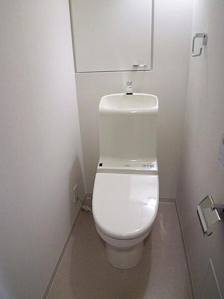 トイレ　ゆったりとした空間のトイレです