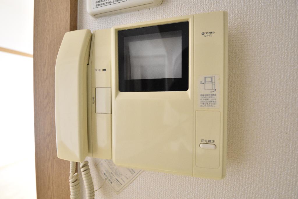 セキュリティ　カメラ付インターホン