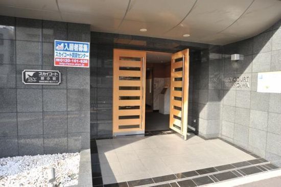 エントランス　毎日通るエントランス♪