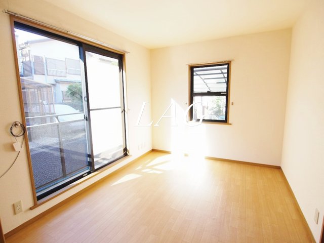 居室・リビング　洋室のお部屋です。
