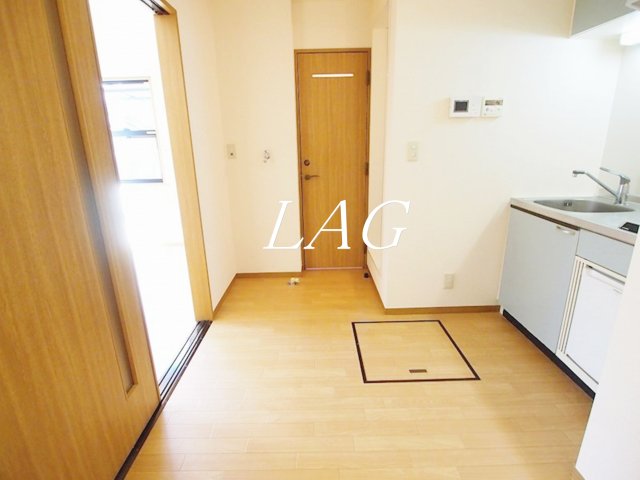 玄関　玄関です。
