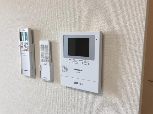 セキュリティ　カメラ付インターホン