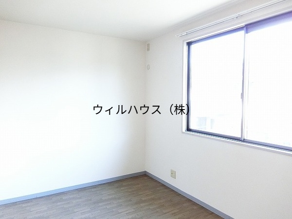 その他部屋・スペース　明るい洋室！
