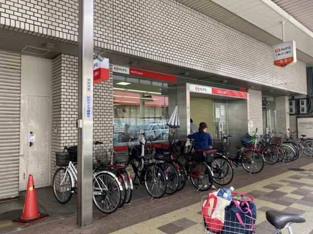 銀行　（株）三菱ＵＦＪ銀行／東大阪支店（銀行）まで1107m