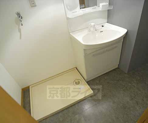 洗面設備　シャンプードレッサーついてます！