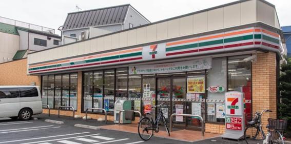 コンビニ　セブンイレブン（コンビニ）まで240m