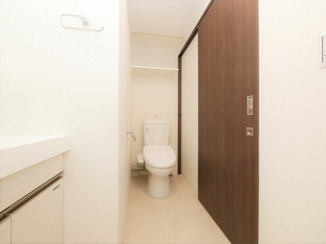 トイレ　トイレもきれいです