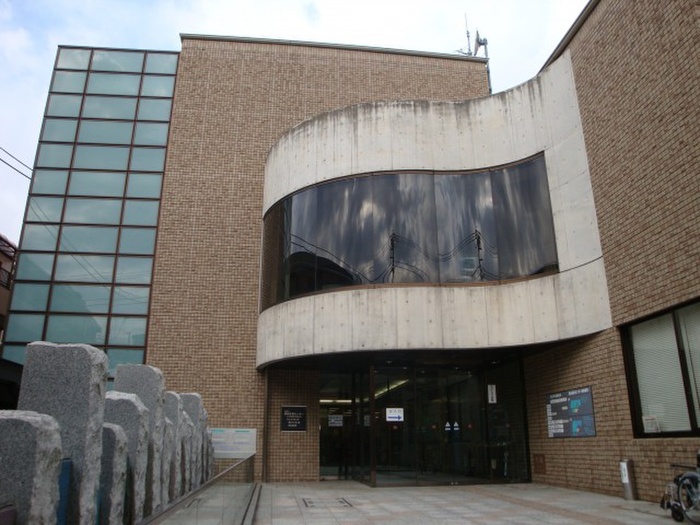 図書館　豊島図書館（図書館）まで420m