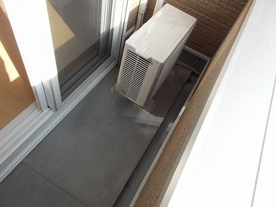 バルコニー　陽当たり良好なバルコニーです