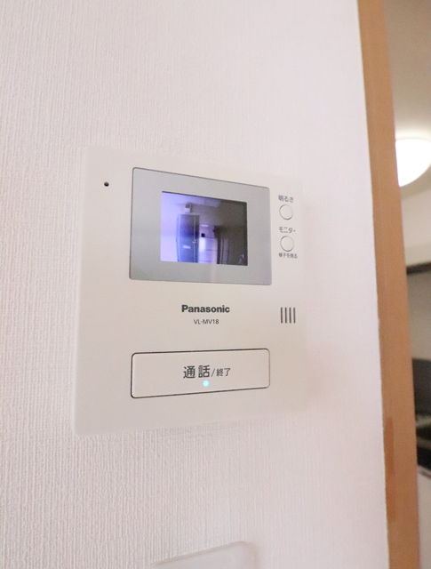セキュリティ　ＴＶモニターホンで来訪者の確認もできます！！