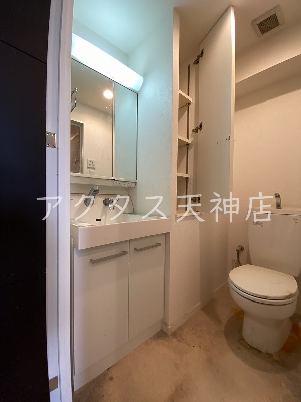 その他　脱衣場内に、収納あります。