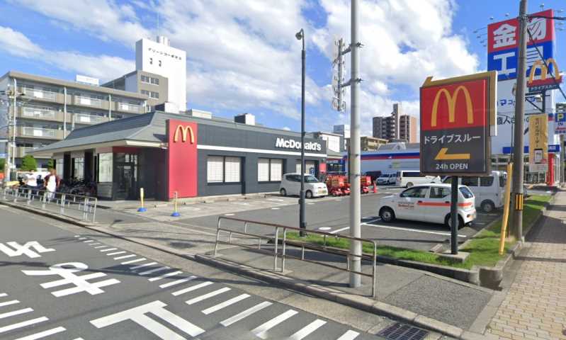 飲食店　マクドナルド　　　古市店（飲食店）まで487m