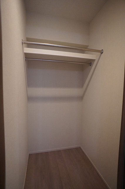 収納　ウォークインクローゼット
