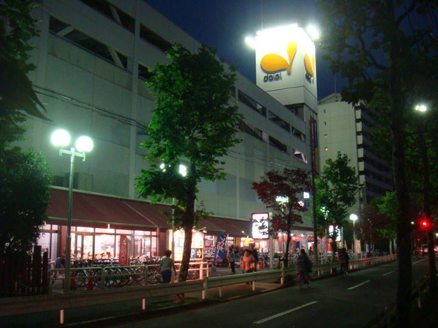 ショッピングセンター　西松屋イオン赤羽北本通店（ショッピングセンター）まで656m