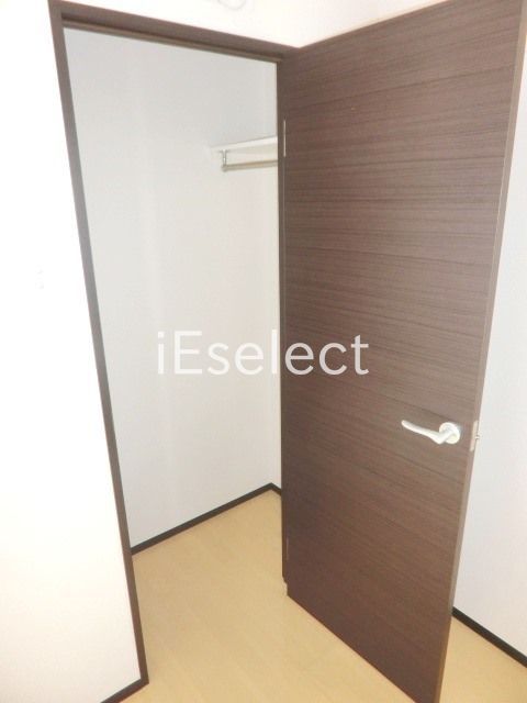 収納　お部屋のクローゼットです。