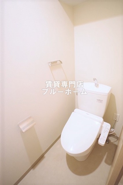 トイレ　ウォシュレット付き！
