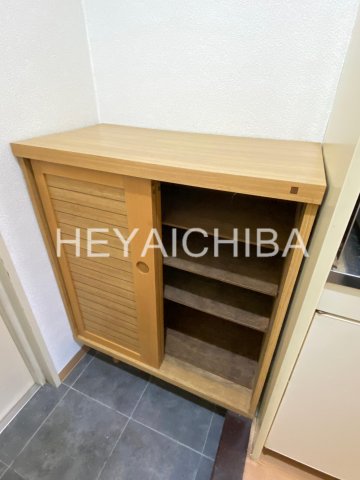 玄関　シューズボックス