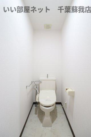 トイレ　コンパクトで使いやすいトイレです