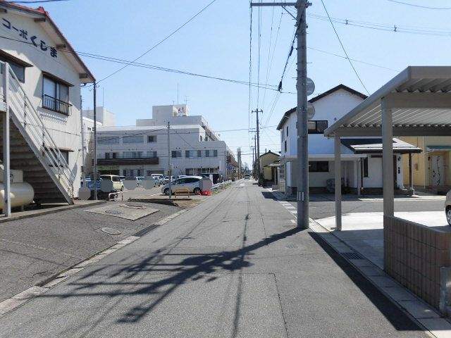 その他　建物東側道路（その他）まで0m