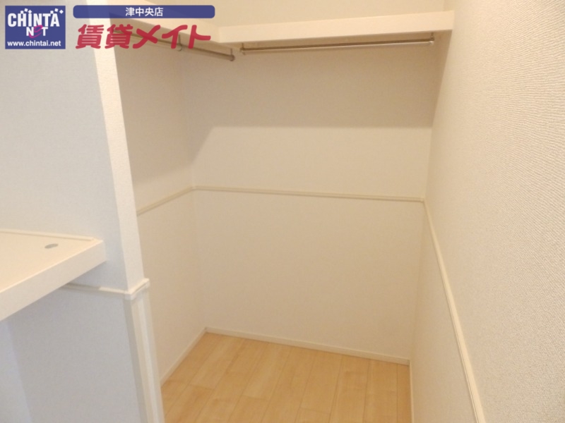 収納　同タイプ部屋写真です。