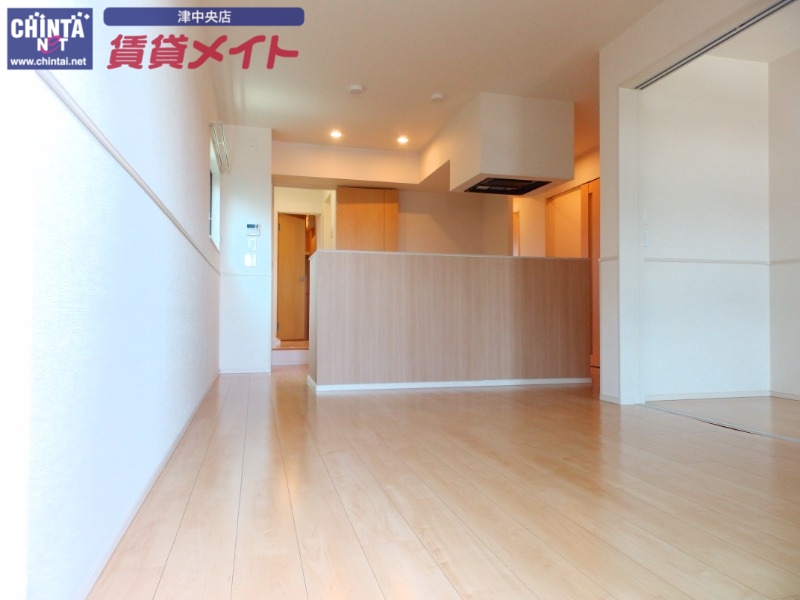 居室・リビング　同タイプ部屋写真です。