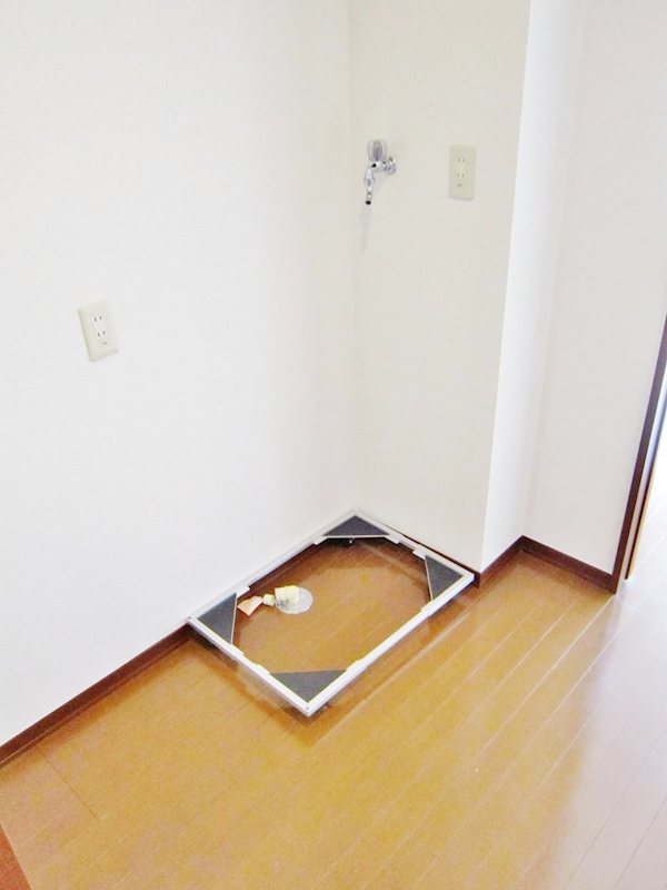その他設備　洗濯機置場