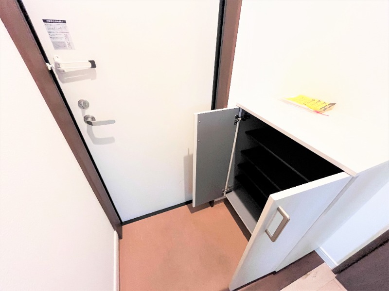 玄関　別号室イメージ
