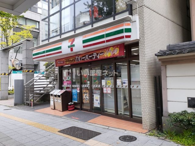 コンビニ　セブンイレブン代々木三丁目店（コンビニ）まで415m