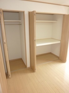 収納　クローゼット