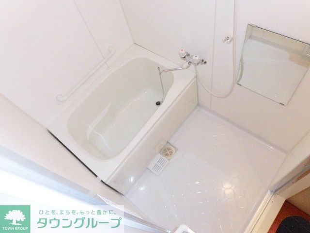 バス・シャワールーム　きれいな浴室