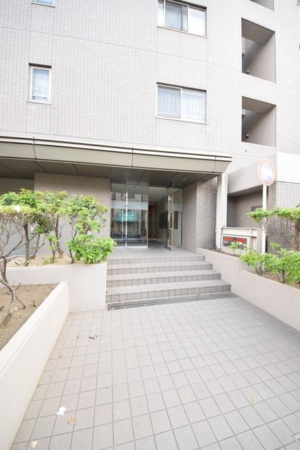 エントランス　☆お問い合わせはお早めに☆