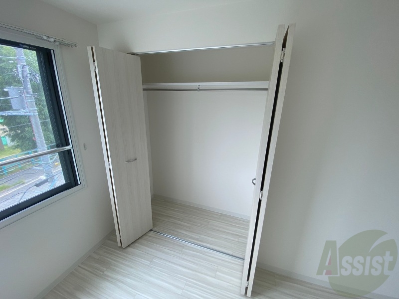 収納　収納もバッチリあるのでお部屋が片付きますよ！