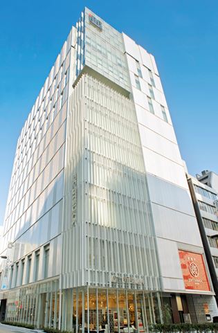 ホームセンター　IDC大塚家具銀座本店（ホームセンター）まで465m