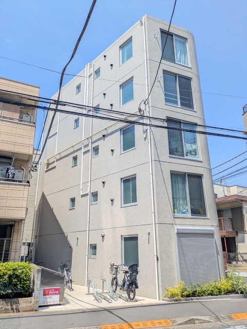 建物外観　★外観コンクリート打ちっ放しのお洒落なマンション★