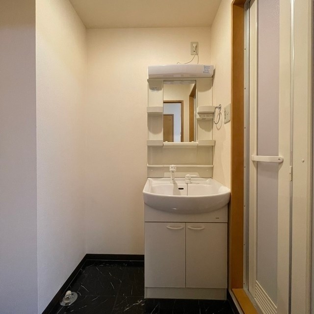 洗面設備　※別部屋参考写真