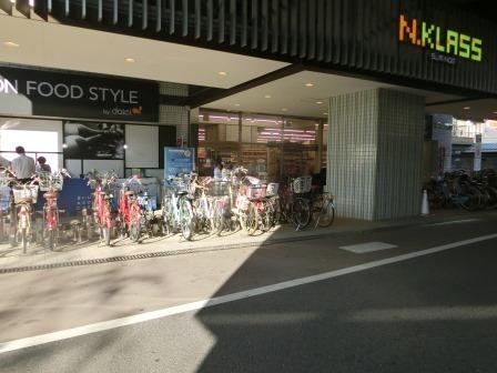 スーパー　フードスタイル（スーパー）まで856m