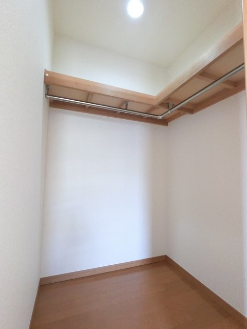 収納　※別部屋参考写真