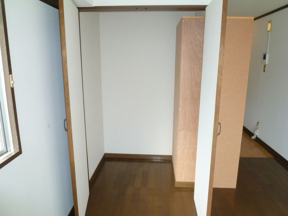 収納　シューズボックスあります