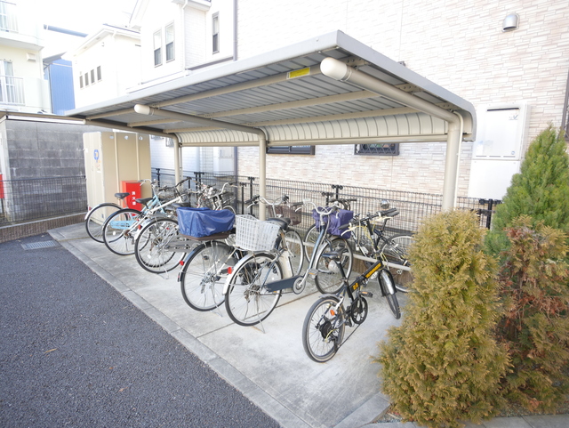 その他共有部分　★うれしい屋根付き駐輪場がございます★
