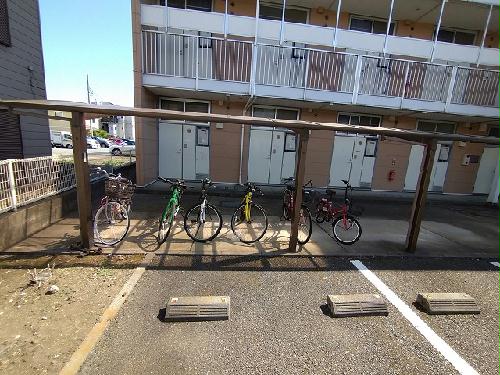 その他共有部分　駐輪場　原付＆自転車のみ駐輪可能